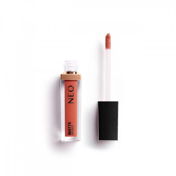 Pomadka matowa w płynie do ust Matte Effect Lipstick